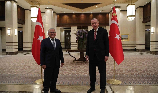 Başkan Büyükkılıç, Cumhurbaşkanı Erdoğan'ın toplantısı için Ankara'da
