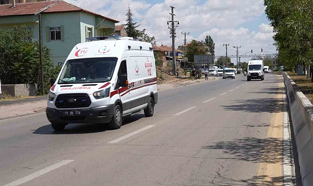 Kırıkkale'de trafik kazası: 2'si polis, 3 yaralı