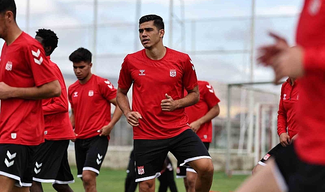 Sivasspor günü tek idmanla geçti