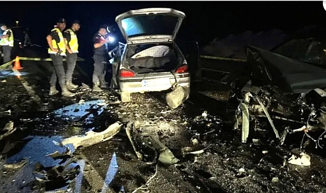 Düğün gecesi trafik kazası: Gelin ve damat hayatını kaybetti