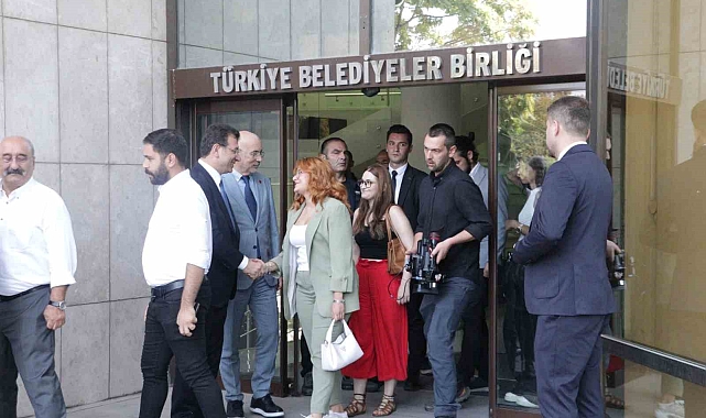 Ekrem İmamoğlu'ndan '5 yıl siyasi yasak' iddiasına açıklama geldi
