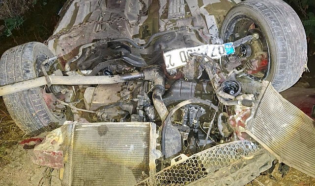 Karaman'da otomobil takla attı: 2 yaralı