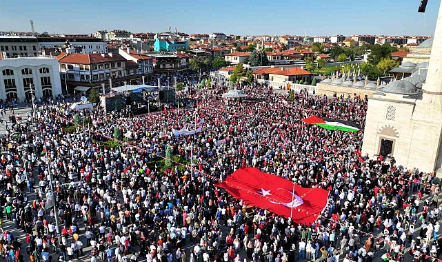 Konya Gazze mitinginde kenetlendi