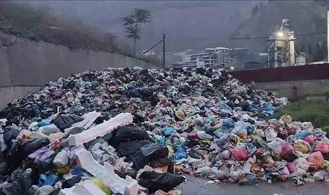 150 ton çöpü yol kenarına döken Ortahisar Belediyesi'ne ceza