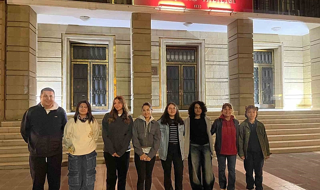 Eskişehirli öğrenciler 'Maziden Atiye Ahlat' projesi ile Ahlat'a uğurlandı