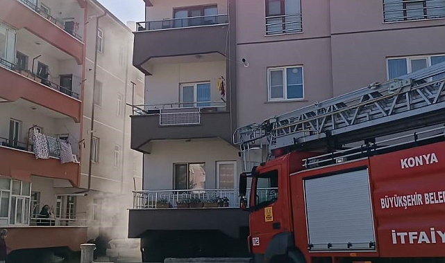 Konya'da 4 katlı apartmanın bodrumunda yangın paniği
