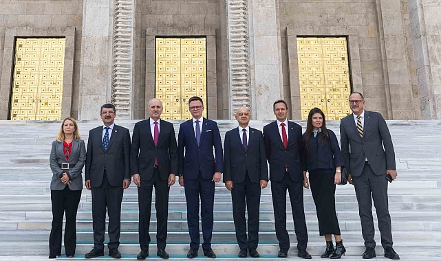 TBMM Başkanı Kurtulmuş, Polonya Meclis Başkanı Holownia ile bir araya geldi