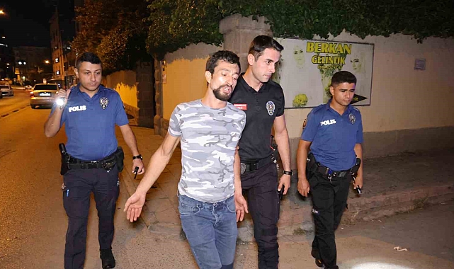 Uyuşturucuyu atıp kaçan şüpheliden polise, "Bir içimliği zehir ediyorsunuz" sitemi