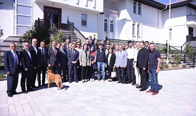 Vali Hüseyin Engin Sarıibrahim, Karaman'a veda etti