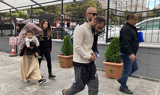 3 milyon TL değerindeki altın ve dövizle yakalanan 3 dolandırıcı tutuklandı