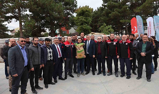 Doğal afetler nedeniyle mağdur olan çiftçilere tohum desteği