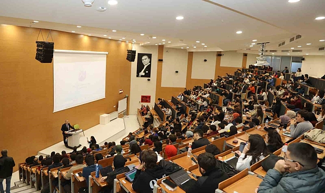 ERÜ'de 'Rektör-Öğrenci Buluşması' etkinliği başladı