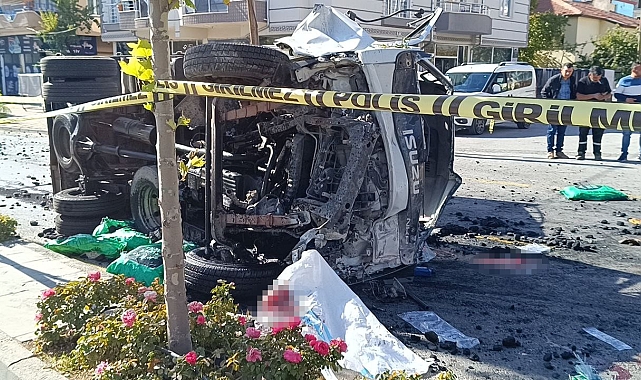Freni patlayan kamyonet dehşeti kamerada