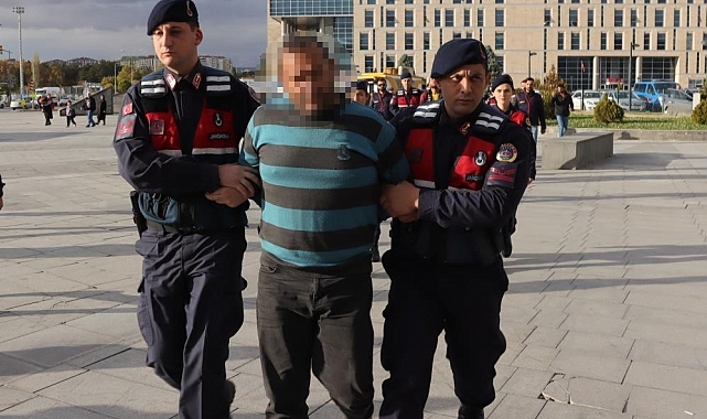Komşusunu keserle öldüren sanığın cezası değişmedi