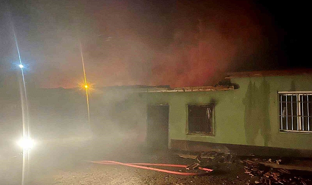 Kulu'da evin müştemilatında yangın
