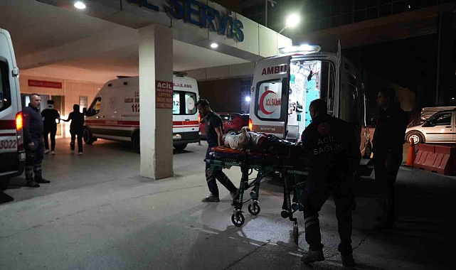 Niğde-Kayseri yolunda trafik kazası: 5 yaralı