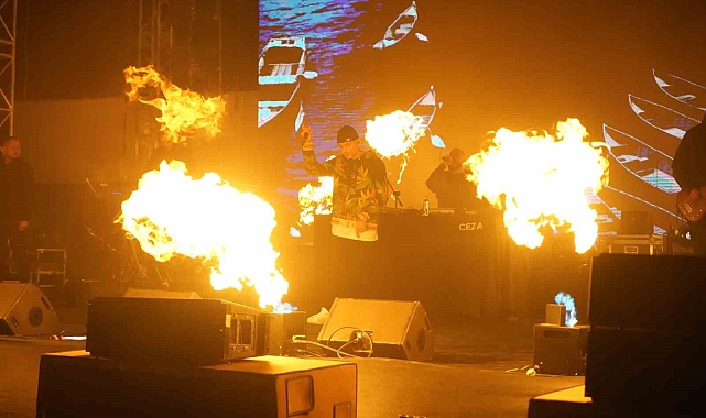 Niğde'de 4. Gastronomi Festivali'nde Ceza rüzgarı esti