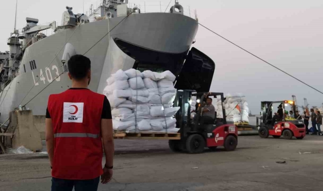 Türk Kızılay'dan Lübnan'daki tahliye operasyonuna destek
