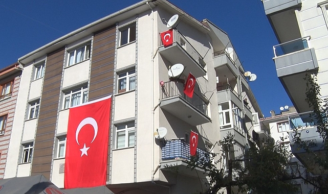 TUSAŞ şehidi Cambaz'ın babası: "Ben oğluma bir tokat vurmadım, elimi kaldırmadım. Nasıl kıydılar benim oğluma"