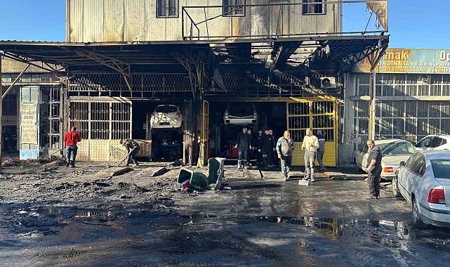 Ankara'da oto tamircide çıkan yangında 9 araç kullanılamaz hale geldi