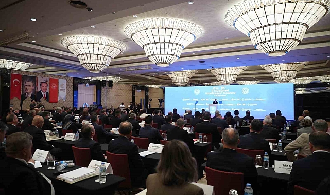 Bakan Göktaş, il müdürleriyle bir araya geldi