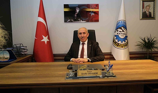 Başkan Odakır: "Atatürk'ü hatırlıyor, yas tutmadan gösterdiği hedefe emin adımlarla yürümeye gayret ediyoruz"