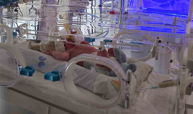 Çöp konteynerinde bulunan bebeğin sağlık durumu iyi