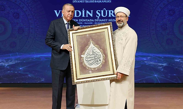 Diyanet İşleri Başkanı Erbaş: "İslam düşmanlığı ile mücadeleye yönelik 62 adet dijital içerik ve yeni yayın yapılmış"