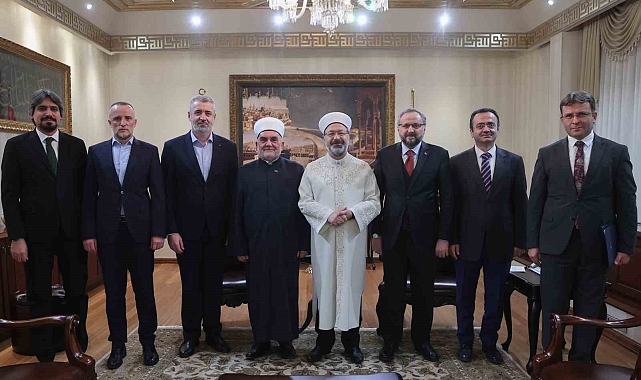 Diyanet İşleri Başkanı Erbaş, Sırbistan İslam Birliği Meşihatı Başkanı Dudiç ile bir araya geldi