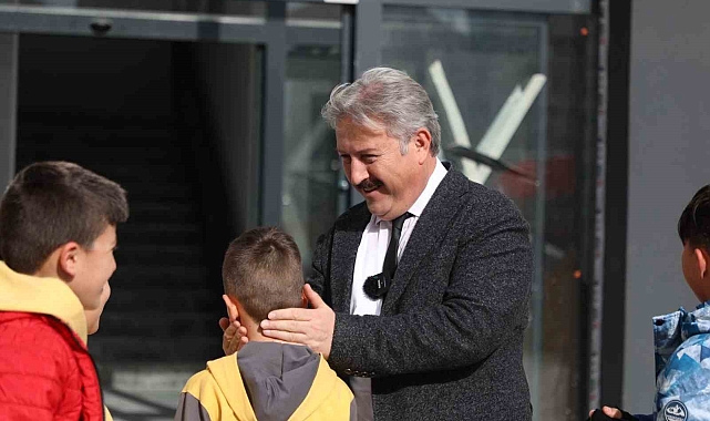 Gençler istedi, Başkan Palancıoğlu yaptı