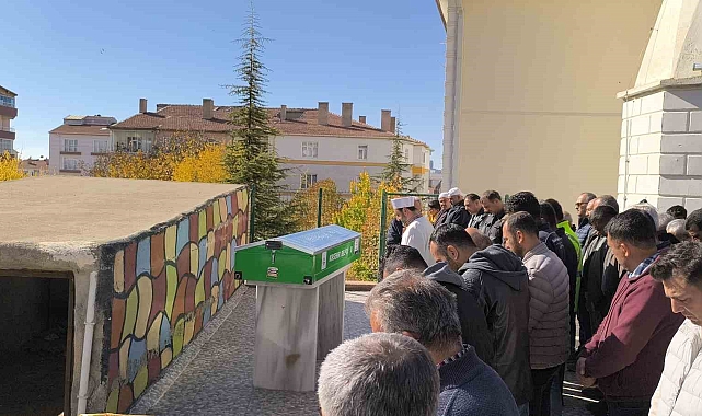 İş kazası geçiren işçi son yolculuğuna uğurlandı