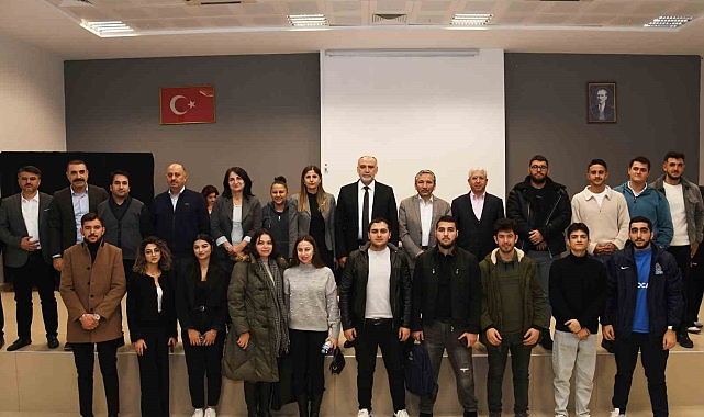 KAEÜ'de 'Gençlerde Sınav Korkuları' Konferansı