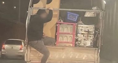 Kamyonet kasasındaki tehlikeli yolculuğa ceza