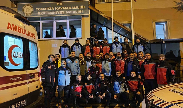 Kayıp yaşlı kadın için ekipler seferber oldu