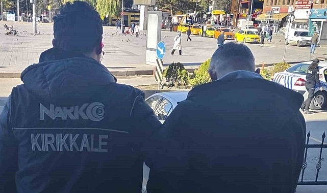 Kırıkkale'de uyuşturucu ticareti yapan 2 şüpheli tutuklandı