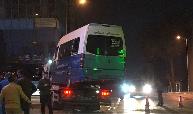 Otomobil ile dolmuş çarpıştı: 6 yaralı