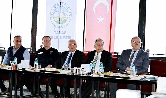 Talas'ta merkez muhtarlarla istişare