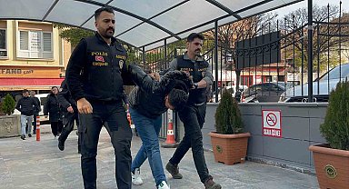 Tartıştığı arkadaşını bıçaklayarak öldüren şahıs tutuklandı