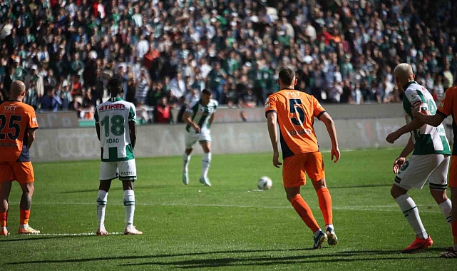 Trendyol Süper Lig: Konyaspor: 1 - RAMS Başakşehir: 1