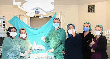4 yaşındaki çocuğun bağırsağından 13 tane mıknatıs çıktı