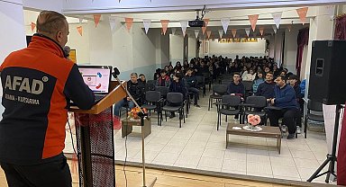 AFAD'tan öğrencilere afet farkındalık eğitimi