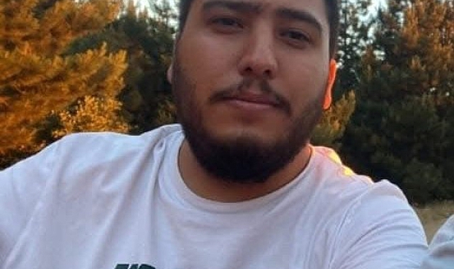 Bariyerlere çarpan araç takla attı: 1 ölü, 3 yaralı