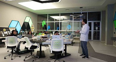 Bilim Merkezi'nden üniversite öğrencilerine ücretsiz Arduino eğitimi