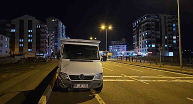Kamyonetin çarptığı şahıs ağır yaralandı