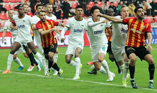 Kayserispor'un iç saha galibiyet hasreti sona erdi