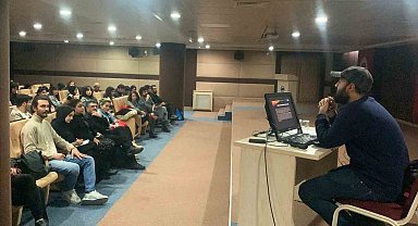 KMÜ'de 'Sinema ve Felsefe' konferansı