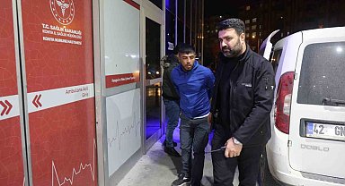 Konya'da 23 yıl hapis cezasıyla aranan zanlı yabancı uyruklu ailenin yanında yakalandı