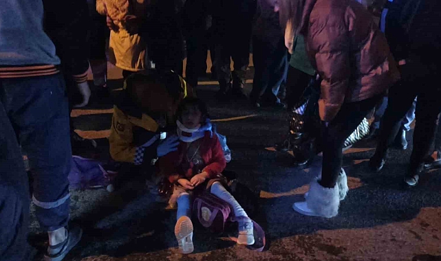 Konya'da otomobil çarptığı 2 çocuk yaralandı