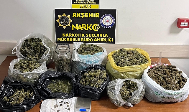 Konya'da piyasa değeri 2 milyon 500 bin lira olan uyuşturucu ele geçirildi: 1 tutuklama