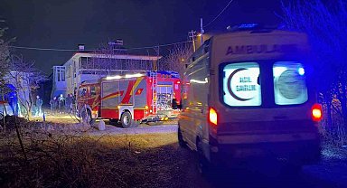 LPG tesisatı patlayan Tofaş otomobil alev alev yandı